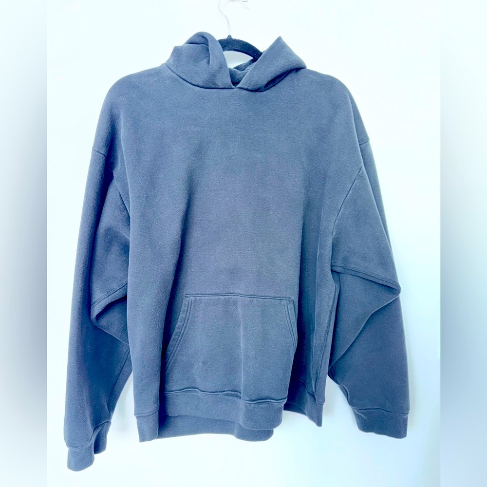 SKIMS Cotton Fleece Classic Hoodie – Onyx – Size M - Picture 4 of 4